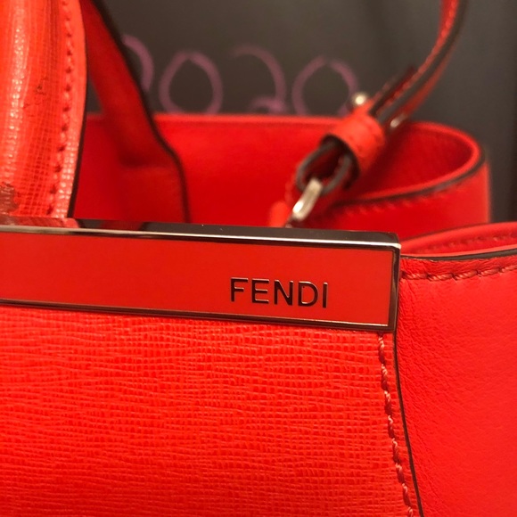 SOLD‼️…5️⃣5️⃣0️⃣ (OP) Fendi 2jours - Picture 3 of 13